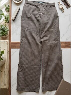 Lee women’s Motion Flex Gray-Brown Micro-Check Dress Pants